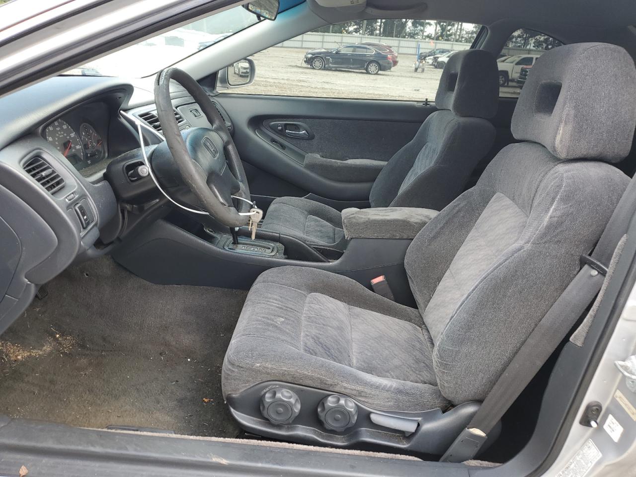 2001 Honda Accord Lx VIN: 1HGCG32481A011108 Lot: 80742205