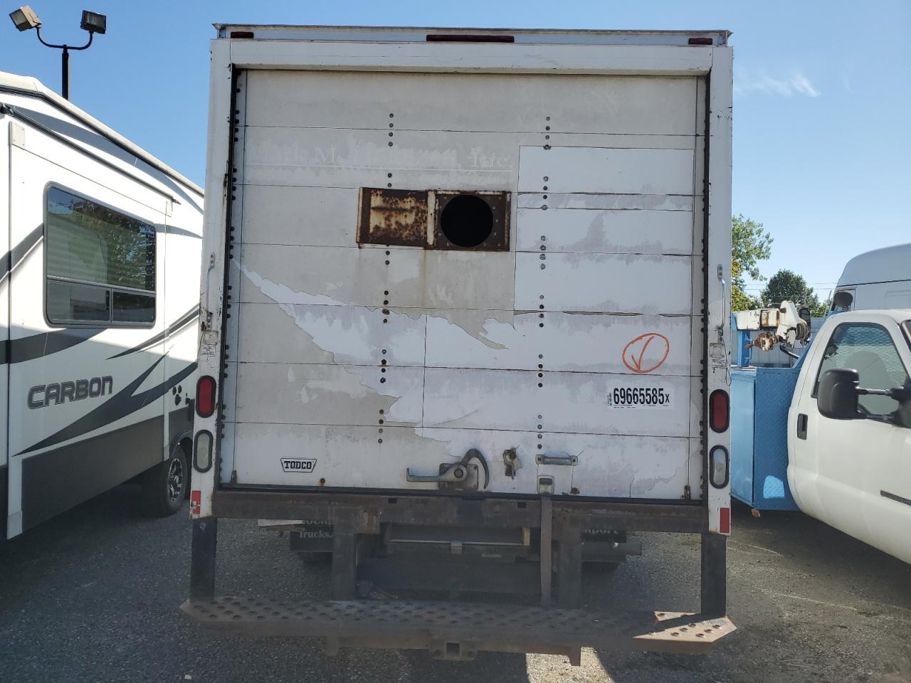 2008 Ford Econoline E350 Super Duty Cutaway Van VIN: 1FDWE35L18DA77833 Lot: 69665585