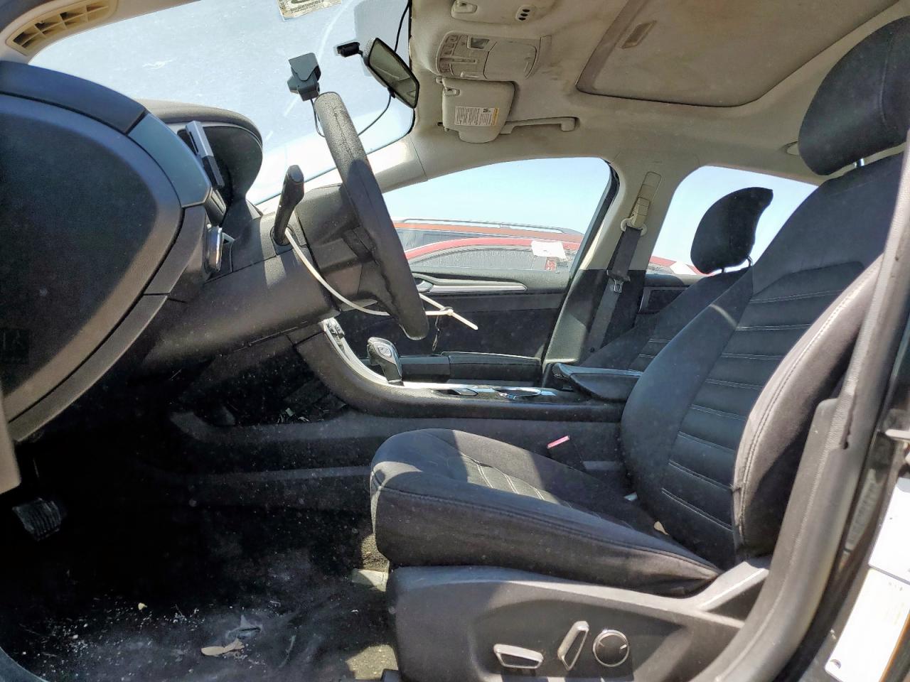 2014 Ford Fusion Se VIN: 3FA6P0H70ER130672 Lot: 67996605