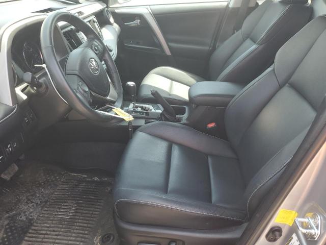  TOYOTA RAV4 2017 Серебристый