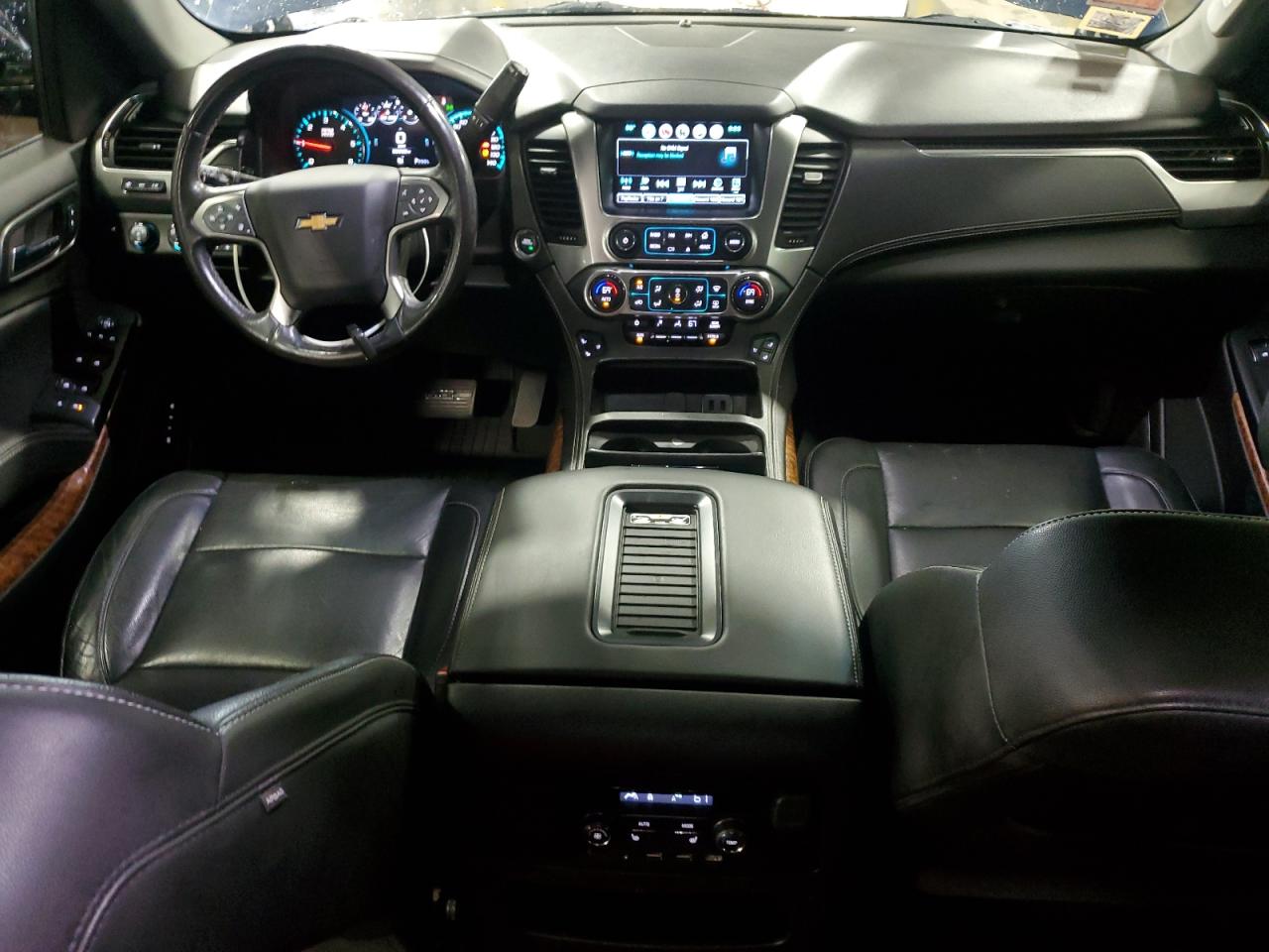 2018 Chevrolet Tahoe K1500 Premier VIN: 1GNSKCKC1JR186910 Lot: 68302015