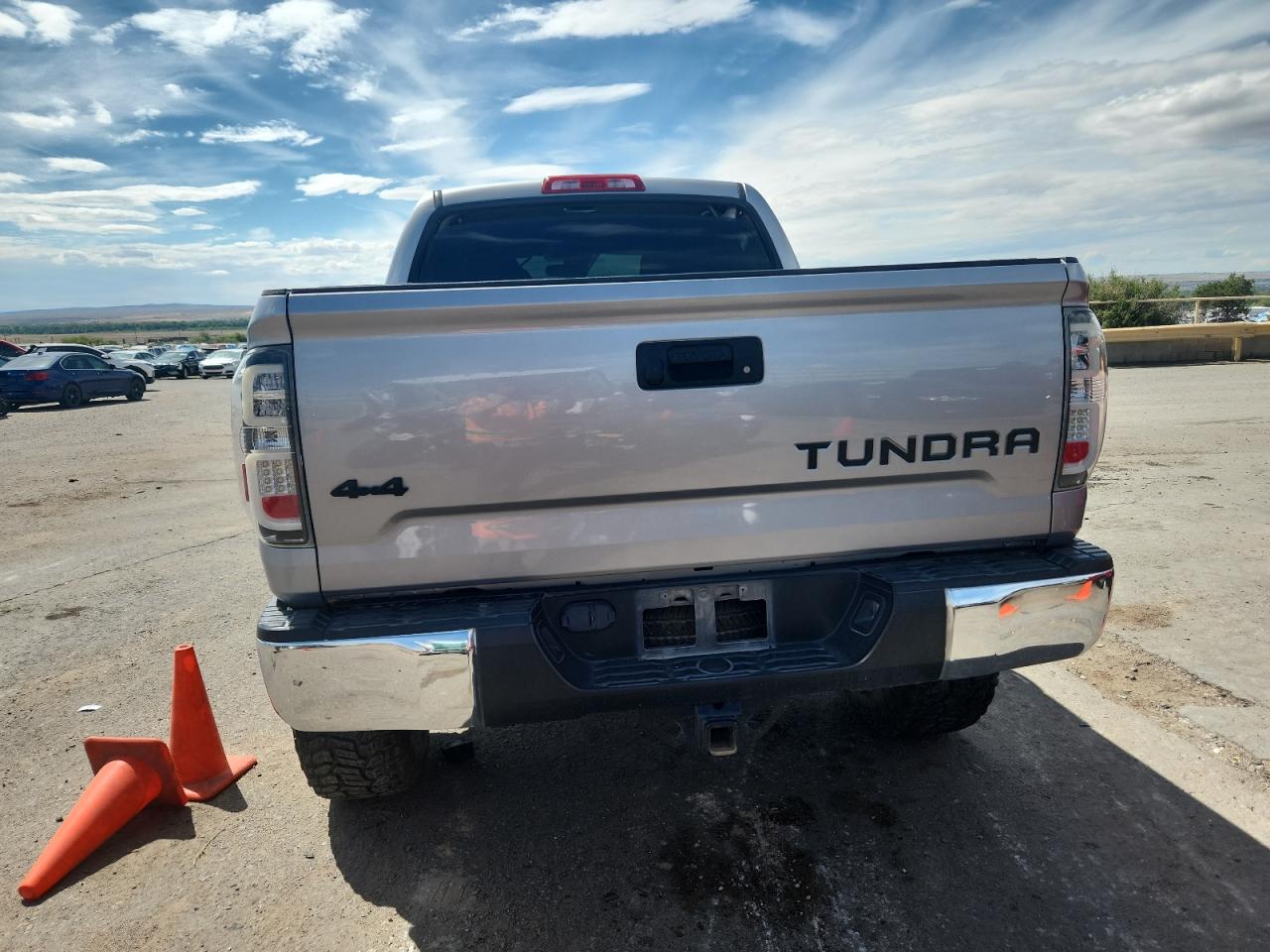2019 Toyota Tundra Crewmax Sr5 VIN: 5TFDY5F19KX803083 Lot: 70748285