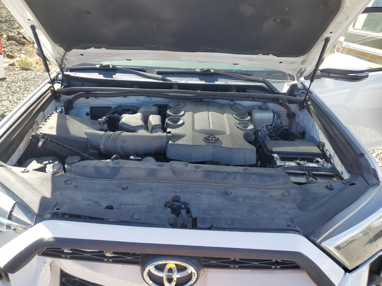 2018 Toyota 4Runner Sr5/Sr5 Premium VIN: JTEBU5JR7J5553896 Lot: 68039005