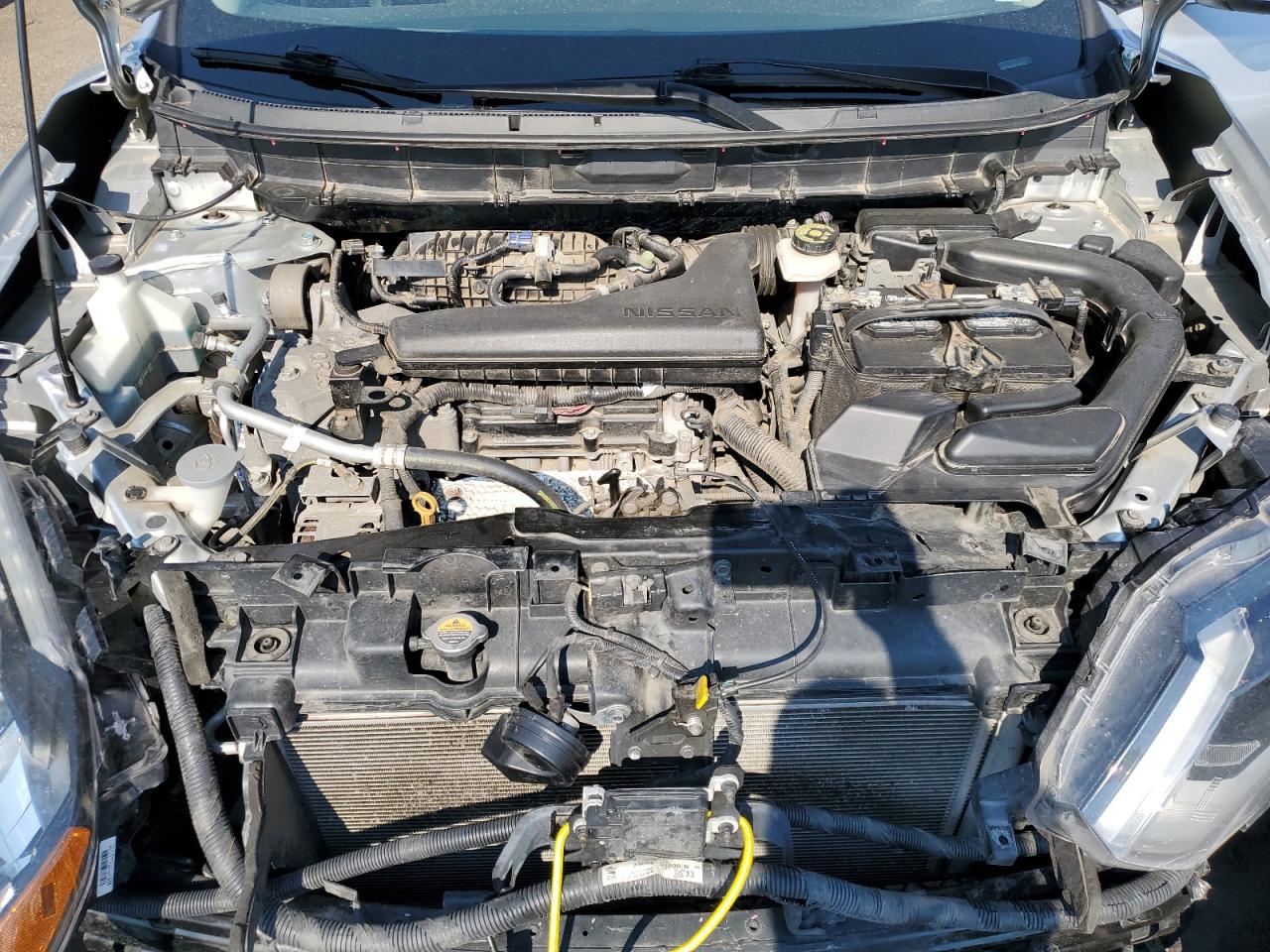 KNMAT2MV6JP528678 2018 Nissan Rogue S