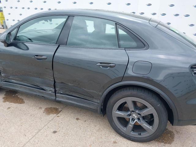 2024 PORSCHE MACAN 4