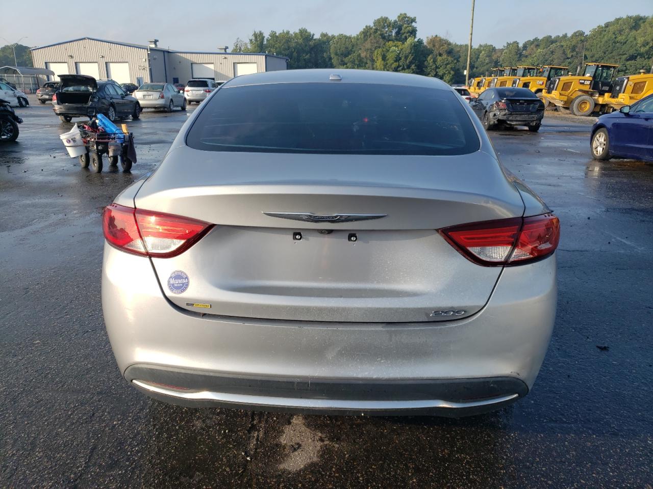 2015 Chrysler 200 Limited VIN: 1C3CCCAB9FN628807 Lot: 68016525