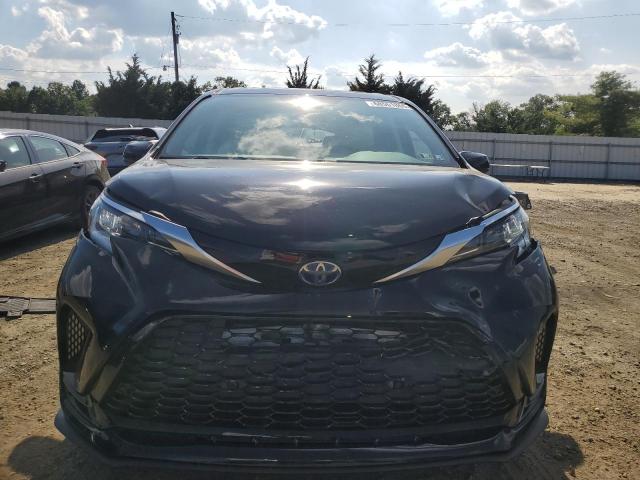  TOYOTA SIENNA 2021 Черный