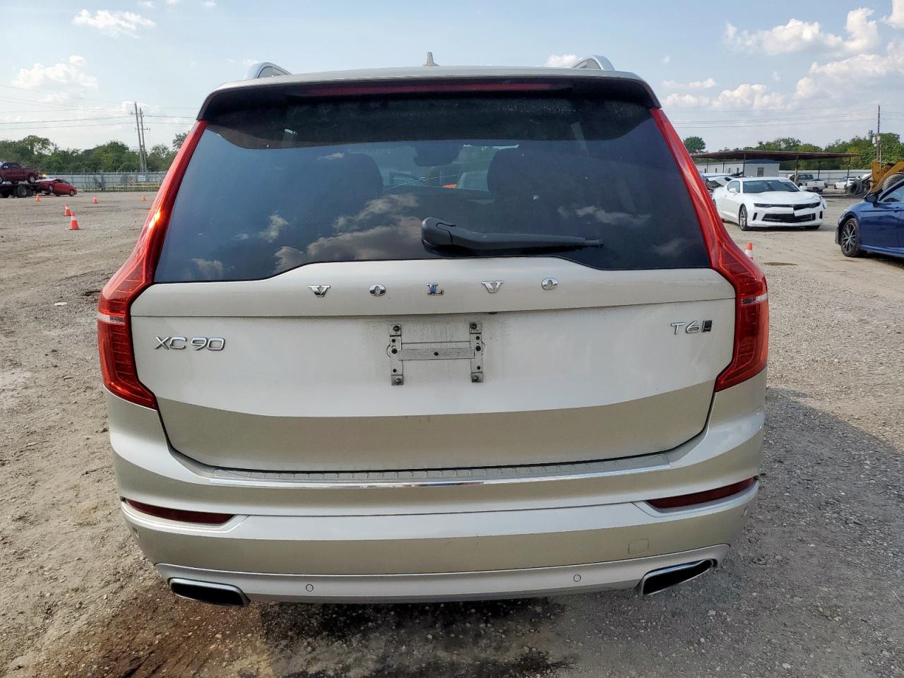 2018 Volvo Xc90 T6 VIN: YV4A22PK1J1388463 Lot: 70182275