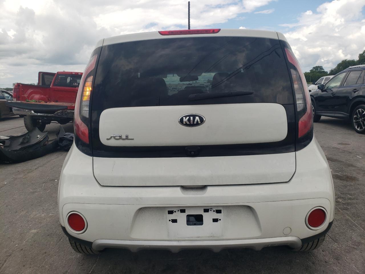 2018 Kia Soul + VIN: KNDJP3A58J7512996 Lot: 68330315
