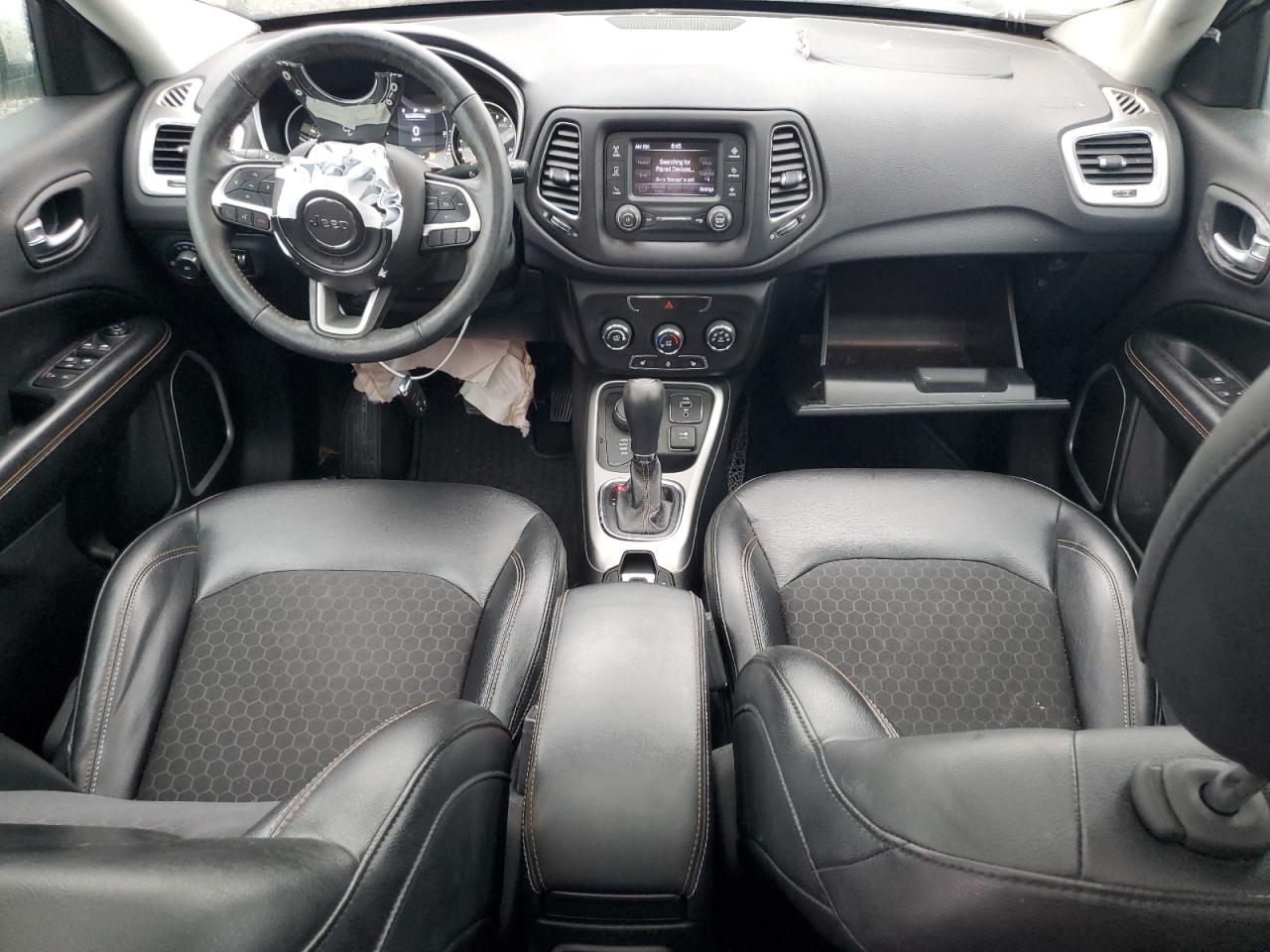 2018 Jeep Compass Latitude VIN: 3C4NJDBB5JT112726 Lot: 69066675