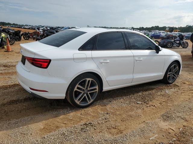  AUDI A3 2018 Белы