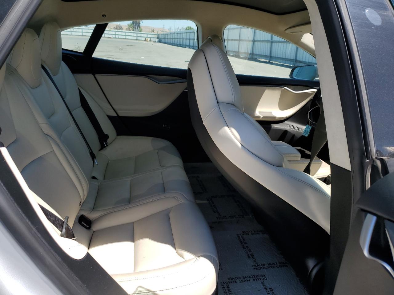 2018 Tesla Model S VIN: 5YJSA1E21JF271352 Lot: 68950675