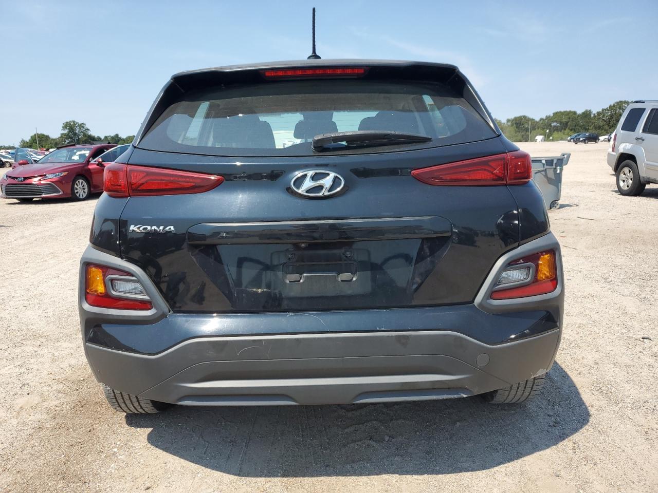 2019 Hyundai Kona Se VIN: KM8K12AAXKU318790 Lot: 70233315
