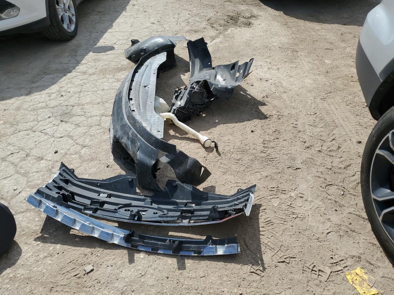 2015 Ford Explorer Sport VIN: 1FM5K8GT8FGB42624 Lot: 70097315