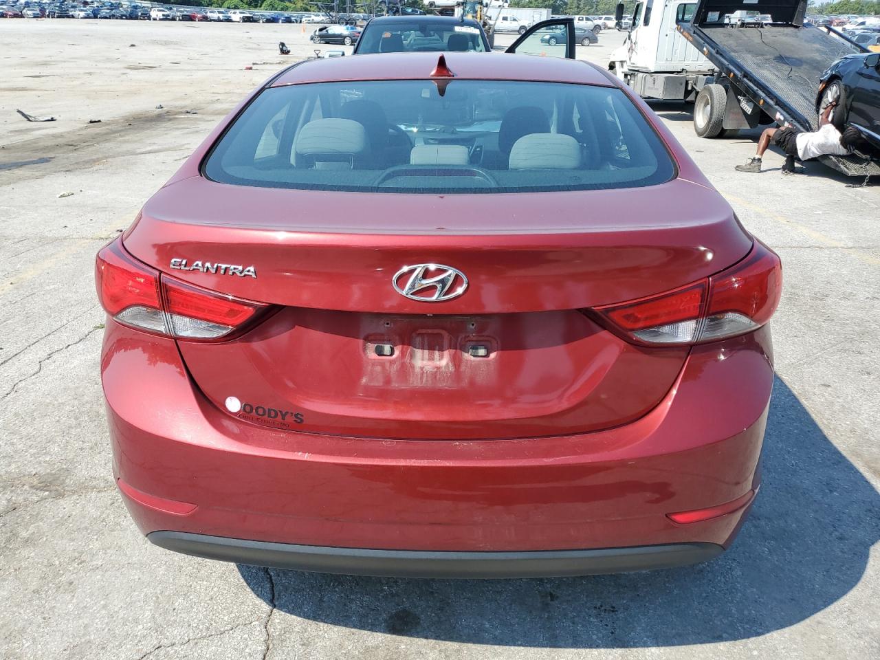 2014 Hyundai Elantra Se VIN: 5NPDH4AE8EH456172 Lot: 69090495