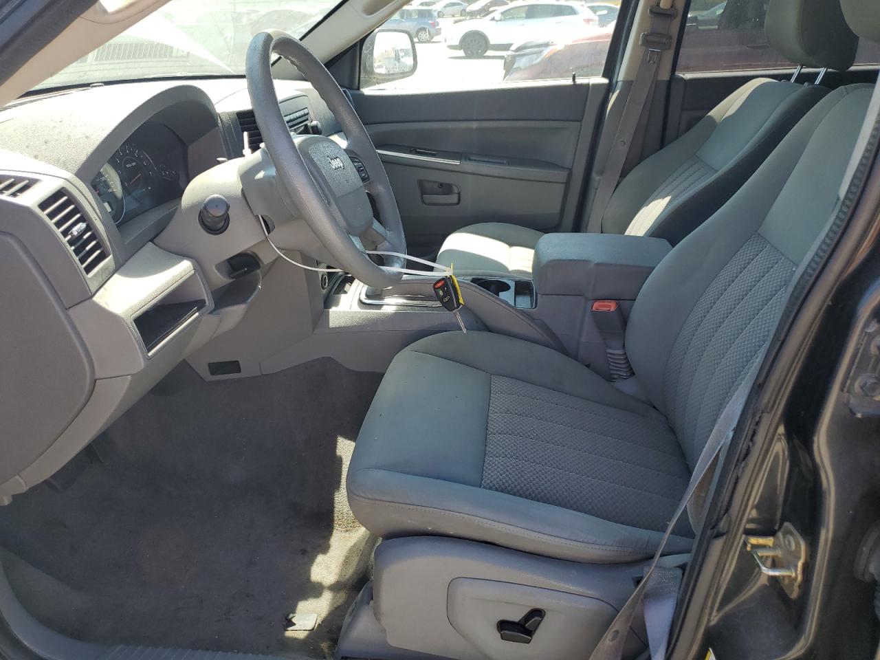 2005 Jeep Grand Cherokee Laredo VIN: 1J4GS48K45C658166 Lot: 70231035