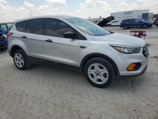  FORD ESCAPE 2019 Srebrny