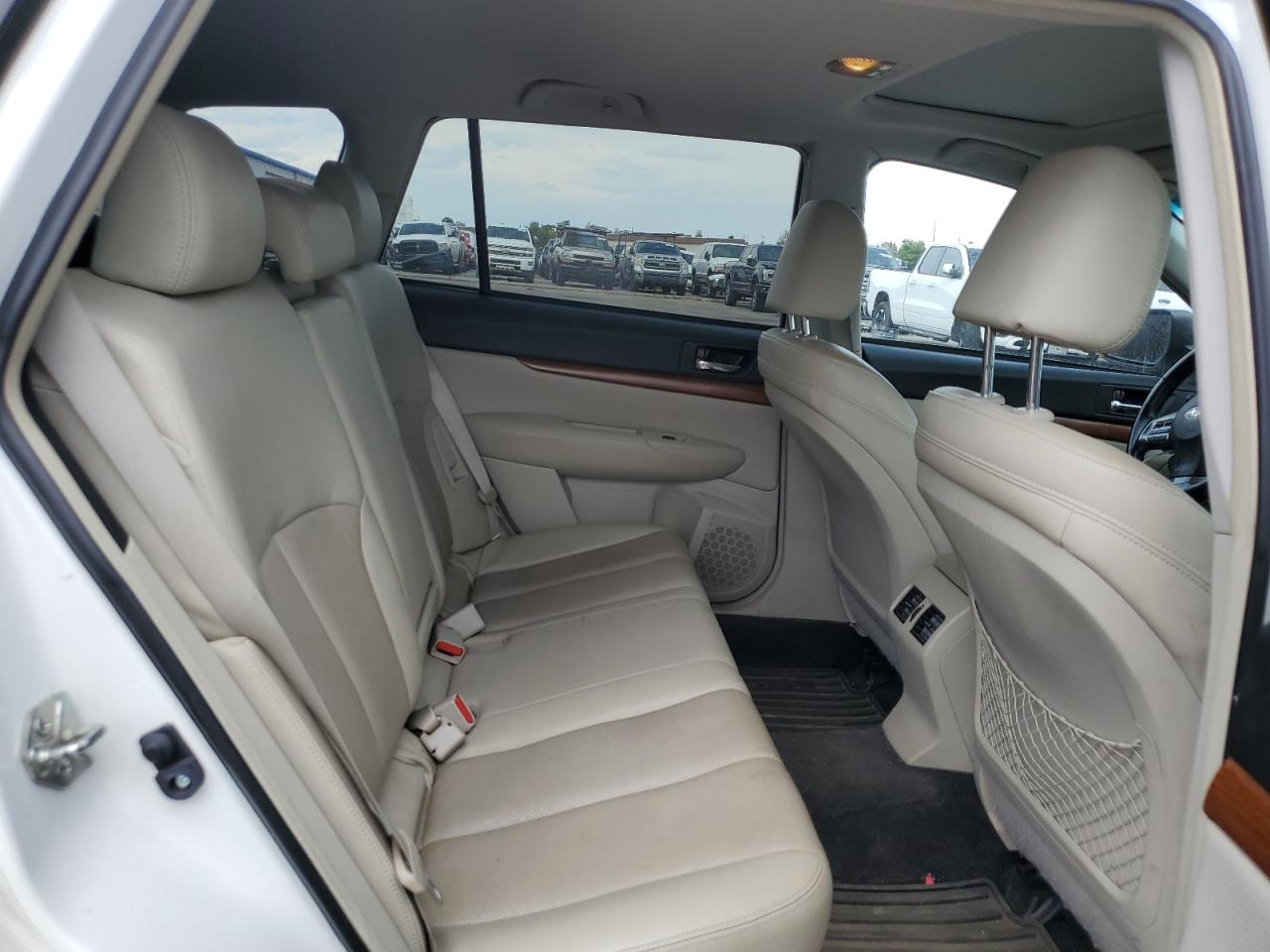 2013 Subaru Outback 2.5I Limited VIN: 4S4BRCKC9D3281805 Lot: 68301115