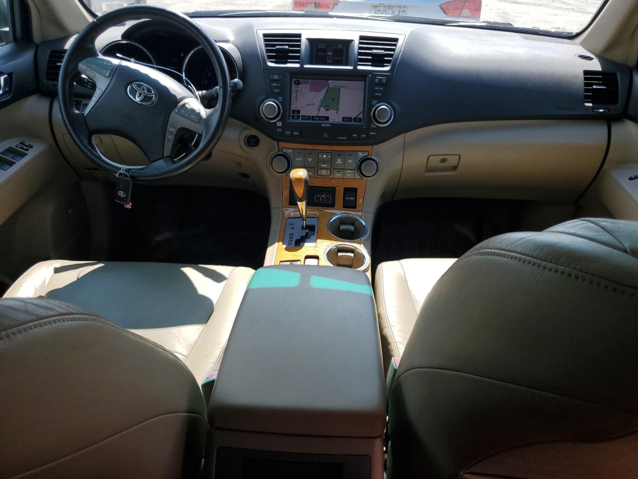 2010 Toyota Highlander Hybrid Limited VIN: JTEJW3EH7A2038832 Lot: 70264905