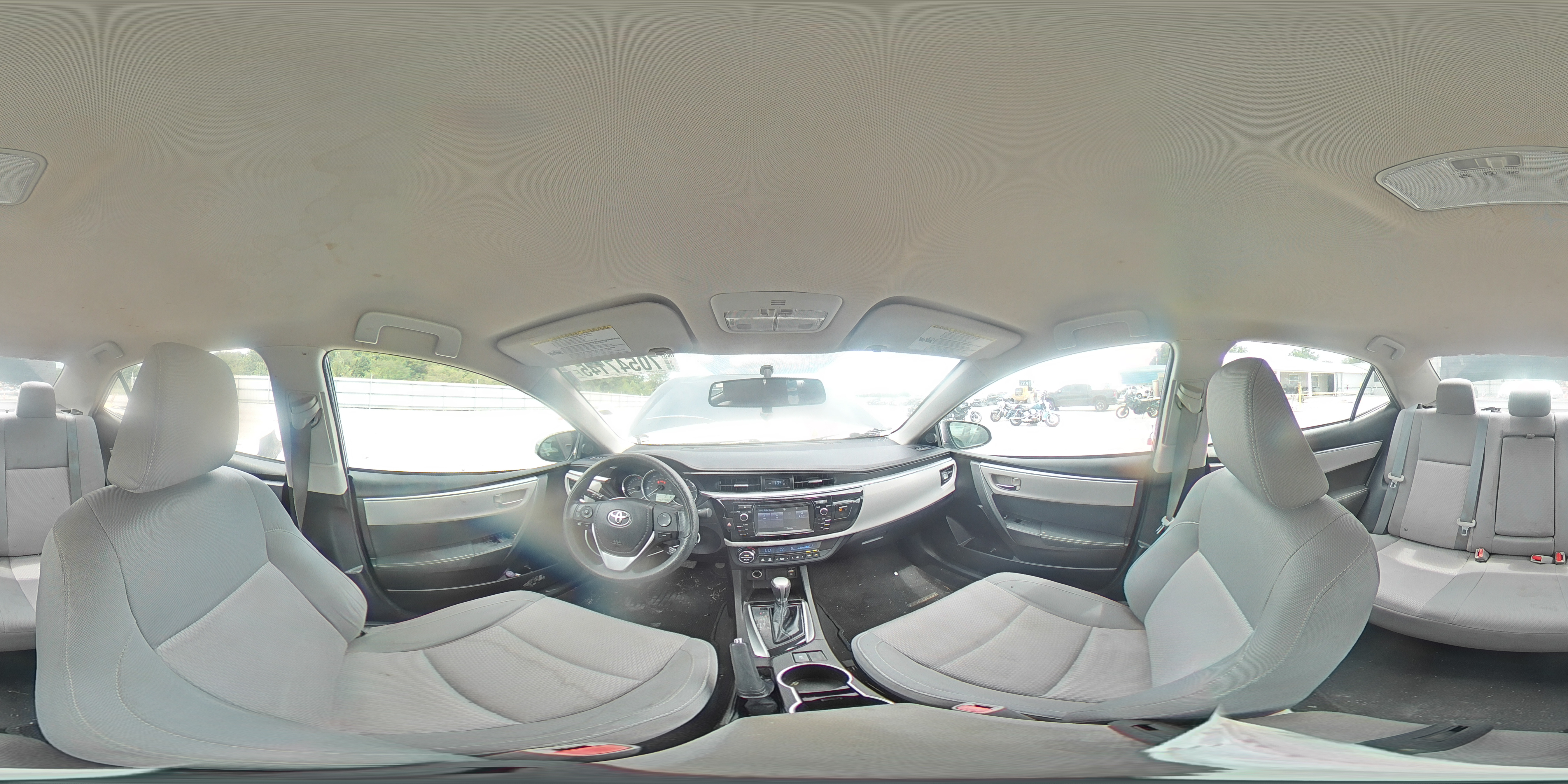 2015 Toyota Corolla L VIN: 5YFBURHEXFP276041 Lot: 70547145