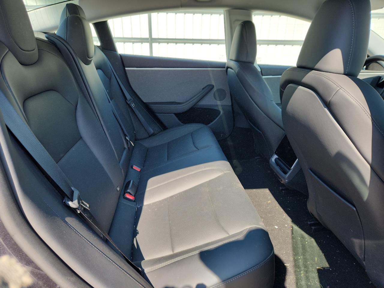 2025 Tesla Model 3 VIN: 5YJ3E1EA3SF999952 Lot: 93954355