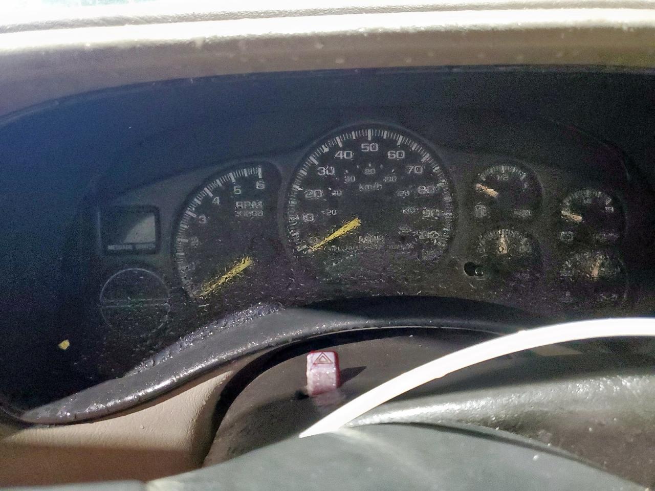 2000 GMC Yukon VIN: 1GKEC13V7YJ175866 Lot: 71016375