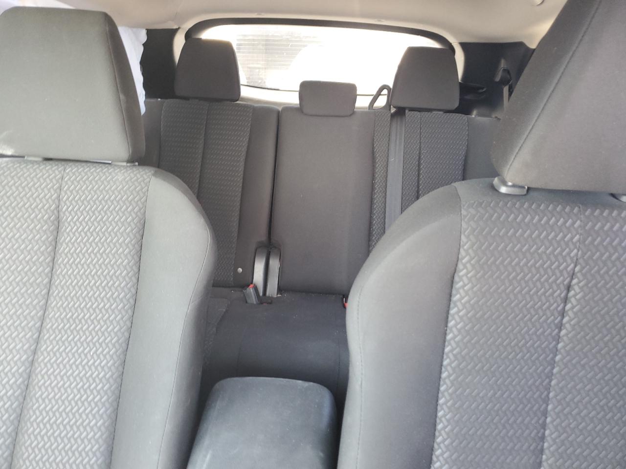 2024 Mitsubishi Eclipse Cross Es VIN: JA4ATUAAXRZ052331 Lot: 69140985