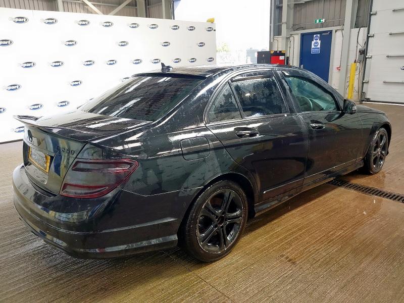 2011 MERCEDES-BENZ C CLASS SPORT
