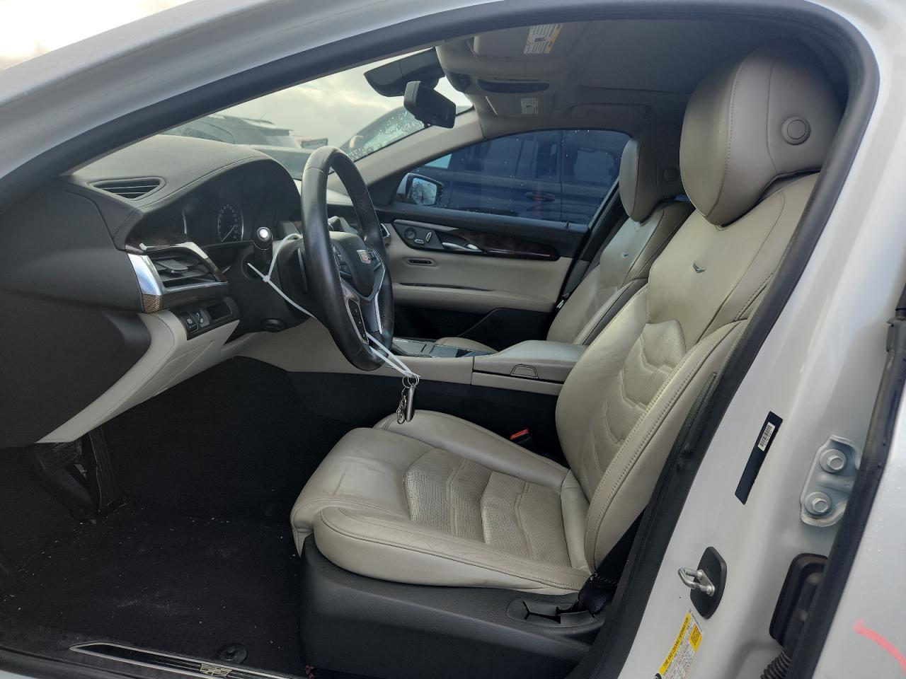 2017 Cadillac Ct6 Luxury VIN: 1G6KD5RS8HU151772 Lot: 68020625