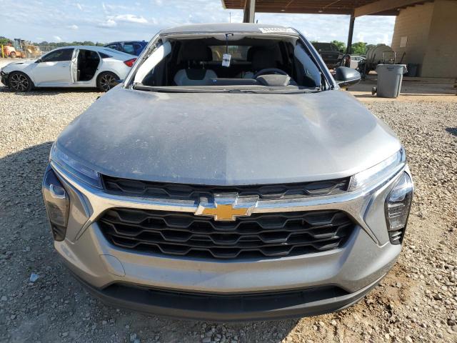  CHEVROLET TRAX 2024 Szary