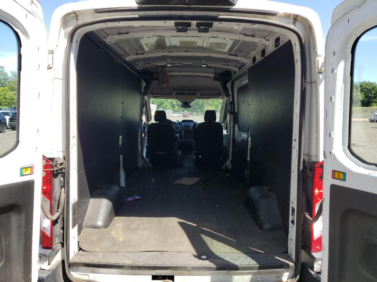 2019 Ford Transit T-250 VIN: 1FTYR2CM8KKA88127 Lot: 58340055