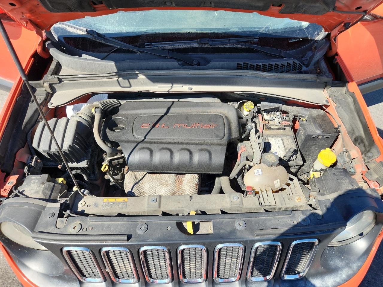 2017 Jeep Renegade Latitude VIN: ZACCJBBB4HPE6127 Lot: 70513545