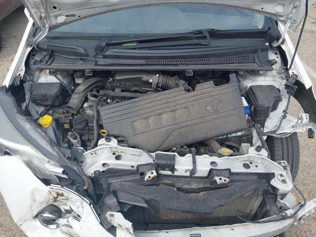 2015 TOYOTA YARIS ICON