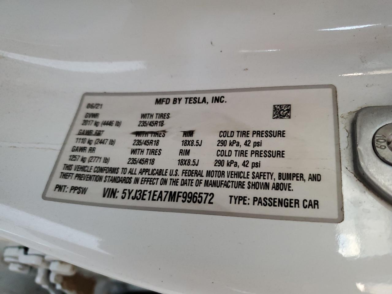 2021 Tesla Model 3 VIN: 5YJ3E1EA7MF996572 Lot: 68194095
