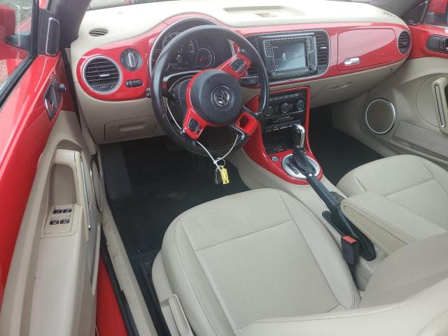  VOLKSWAGEN BEETLE 2018 Красный