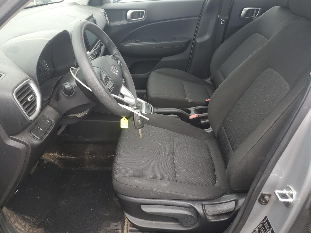 2021 Hyundai Venue Se VIN: KMHRB8A35MU075814 Lot: 69040815