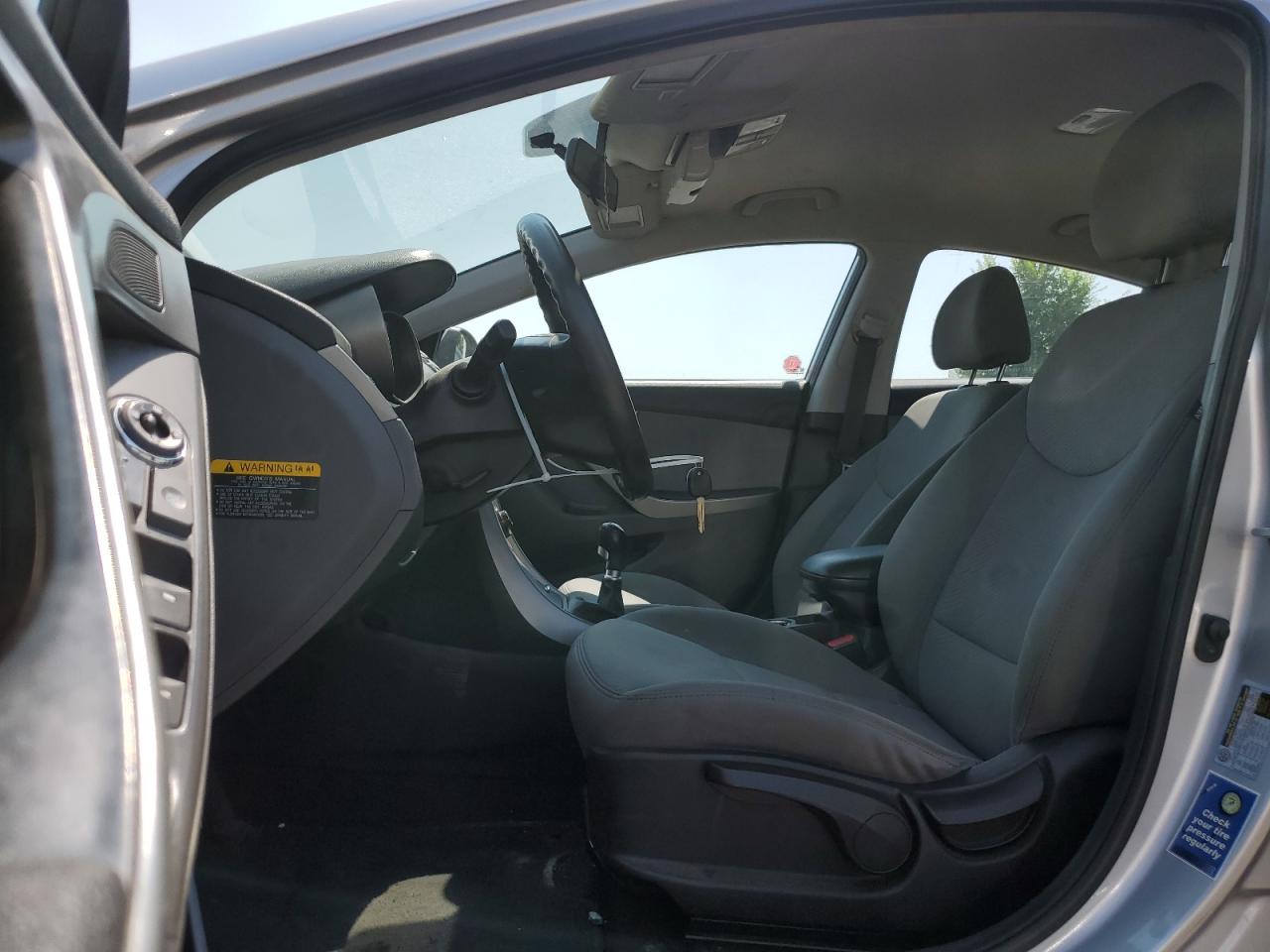 2013 Hyundai Elantra Gls VIN: 5NPDH4AE2DH364523 Lot: 66665225