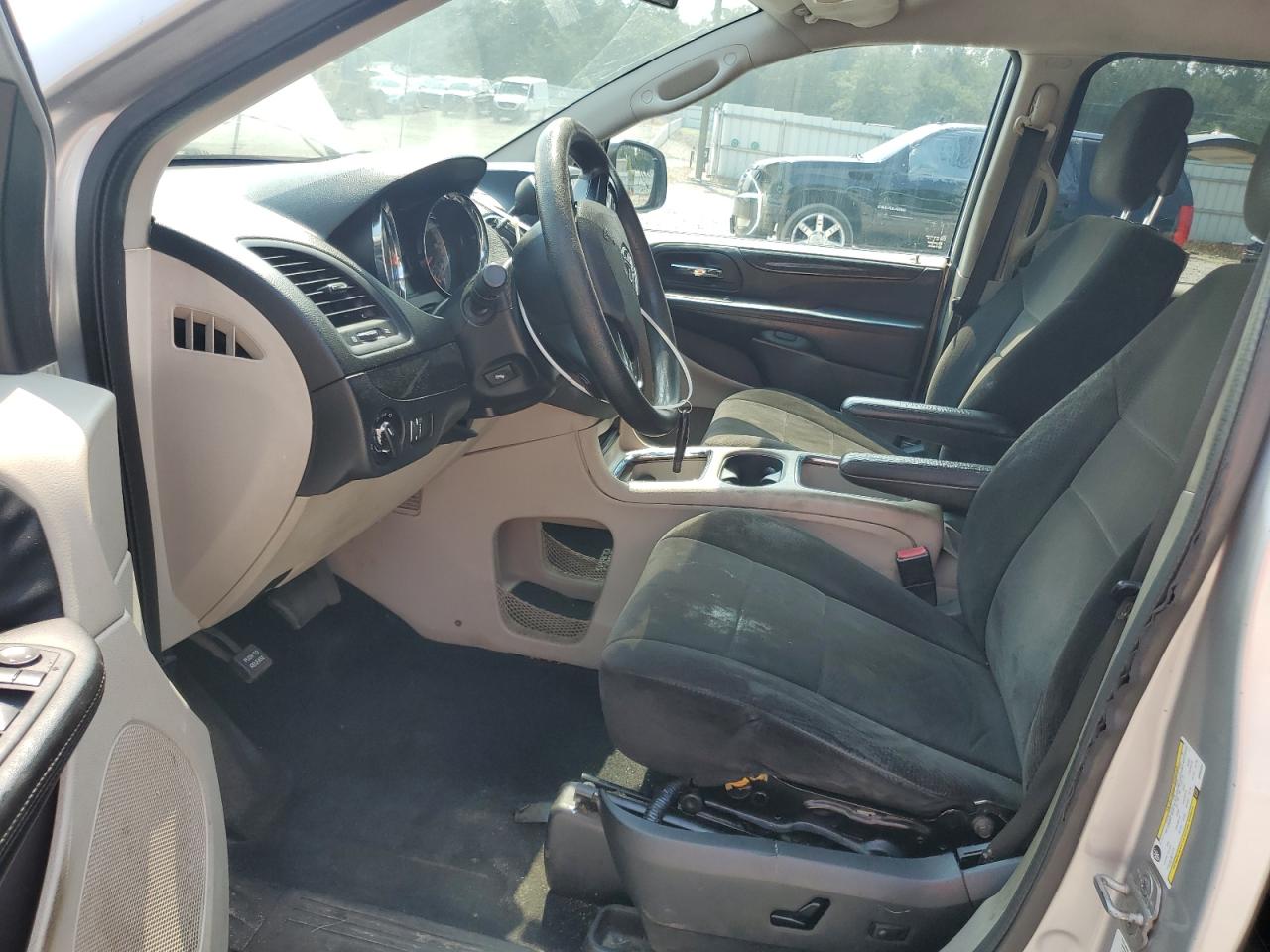 2012 Dodge Grand Caravan Sxt VIN: 2C4RDGCG3CR384637 Lot: 69652525