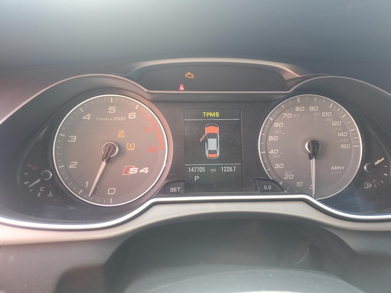 2013 Audi S4 Premium Plus VIN: WAUBGAFL0DA236785 Lot: 67318515