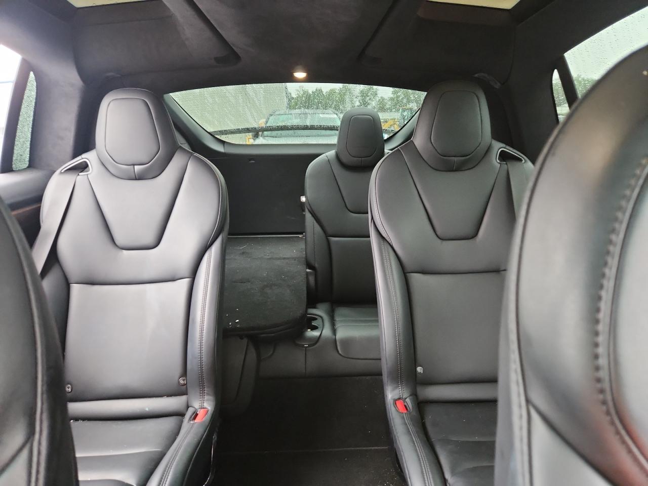 2021 Tesla Model X VIN: 5YJXCBE26MF310303 Lot: 68346325