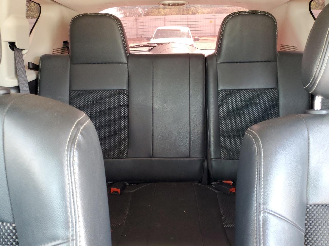 2017 Jeep Compass Latitude VIN: 1C4NJCEB0HD160687 Lot: 69134685