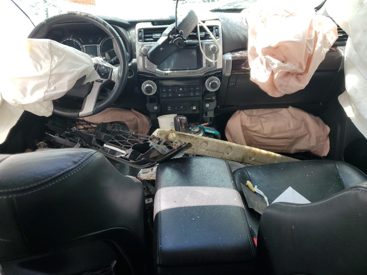 2016 Toyota 4Runner Sr5/Sr5 Premium VIN: JTEBU5JR1G5338863 Lot: 67817105