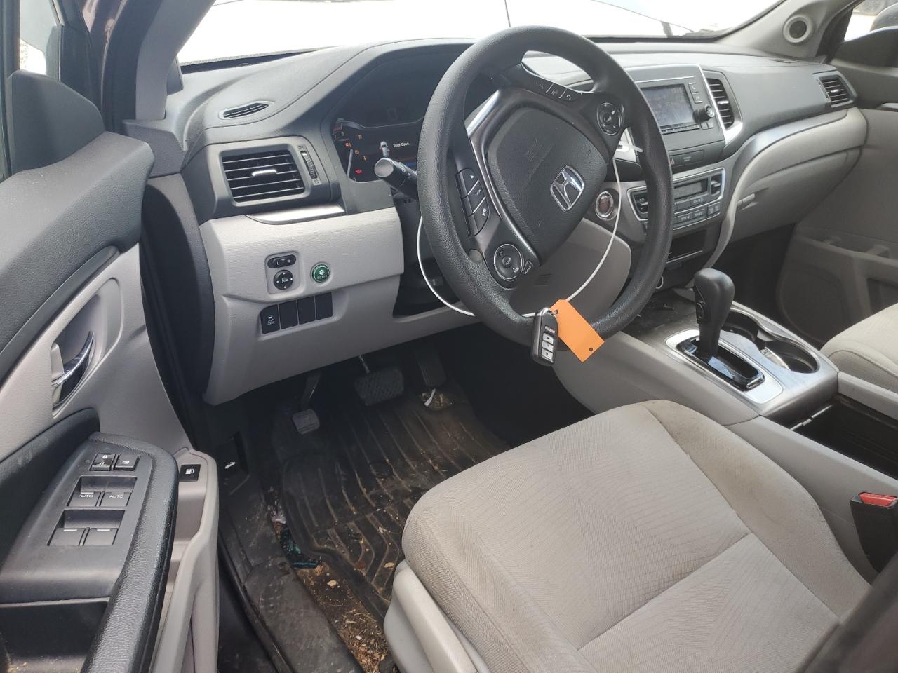 2016 Honda Pilot Lx VIN: 5FNYF6H17GB114994 Lot: 69847335