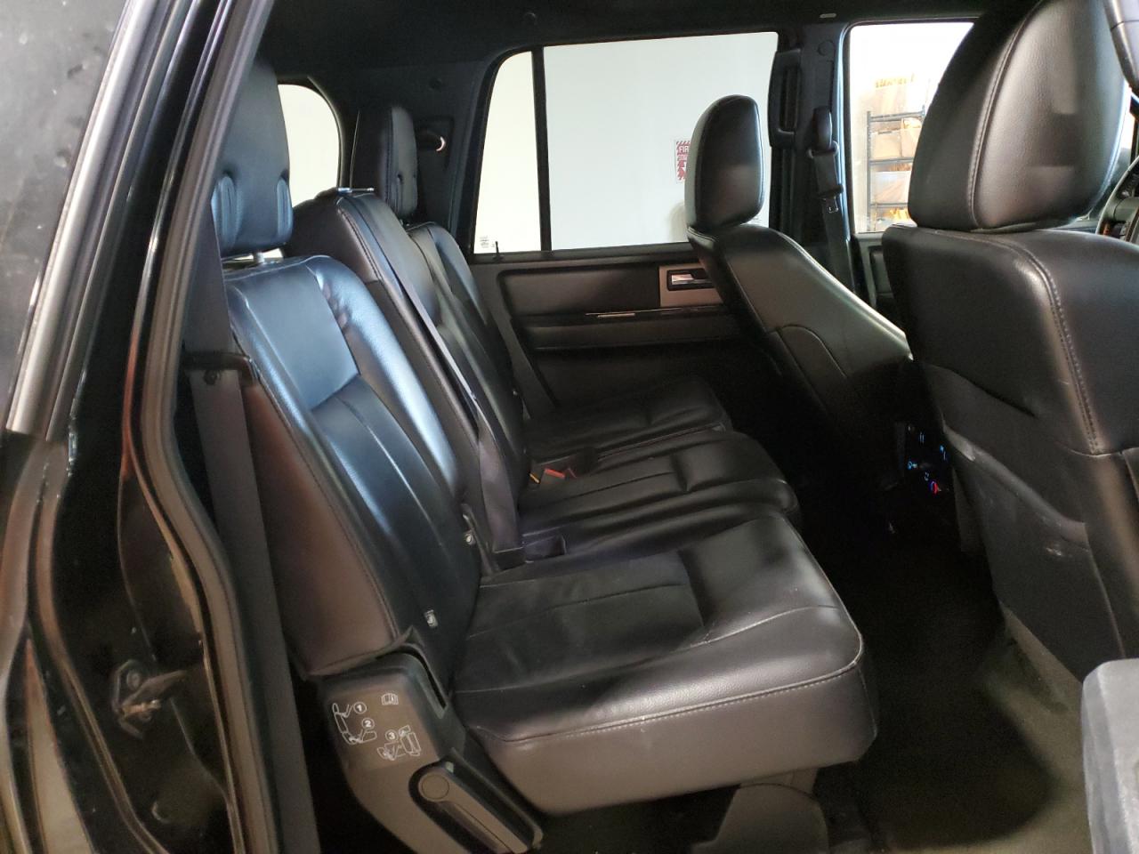2016 Ford Expedition El Xlt VIN: 1FMJK1JT8GEF27208 Lot: 70365965