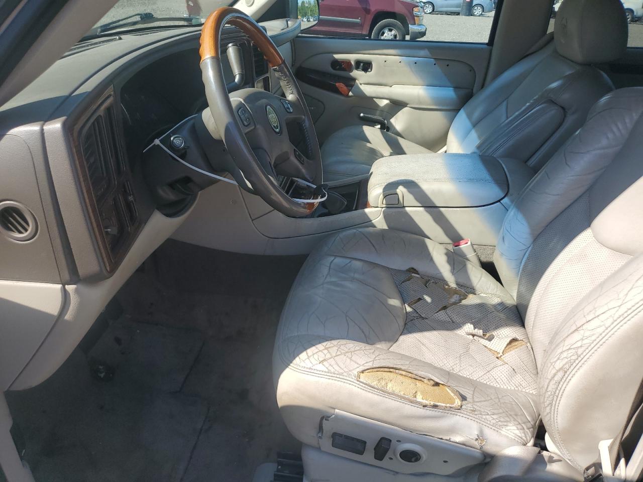 2004 Cadillac Escalade Luxury VIN: 1GYEK63N84R193049 Lot: 68844755