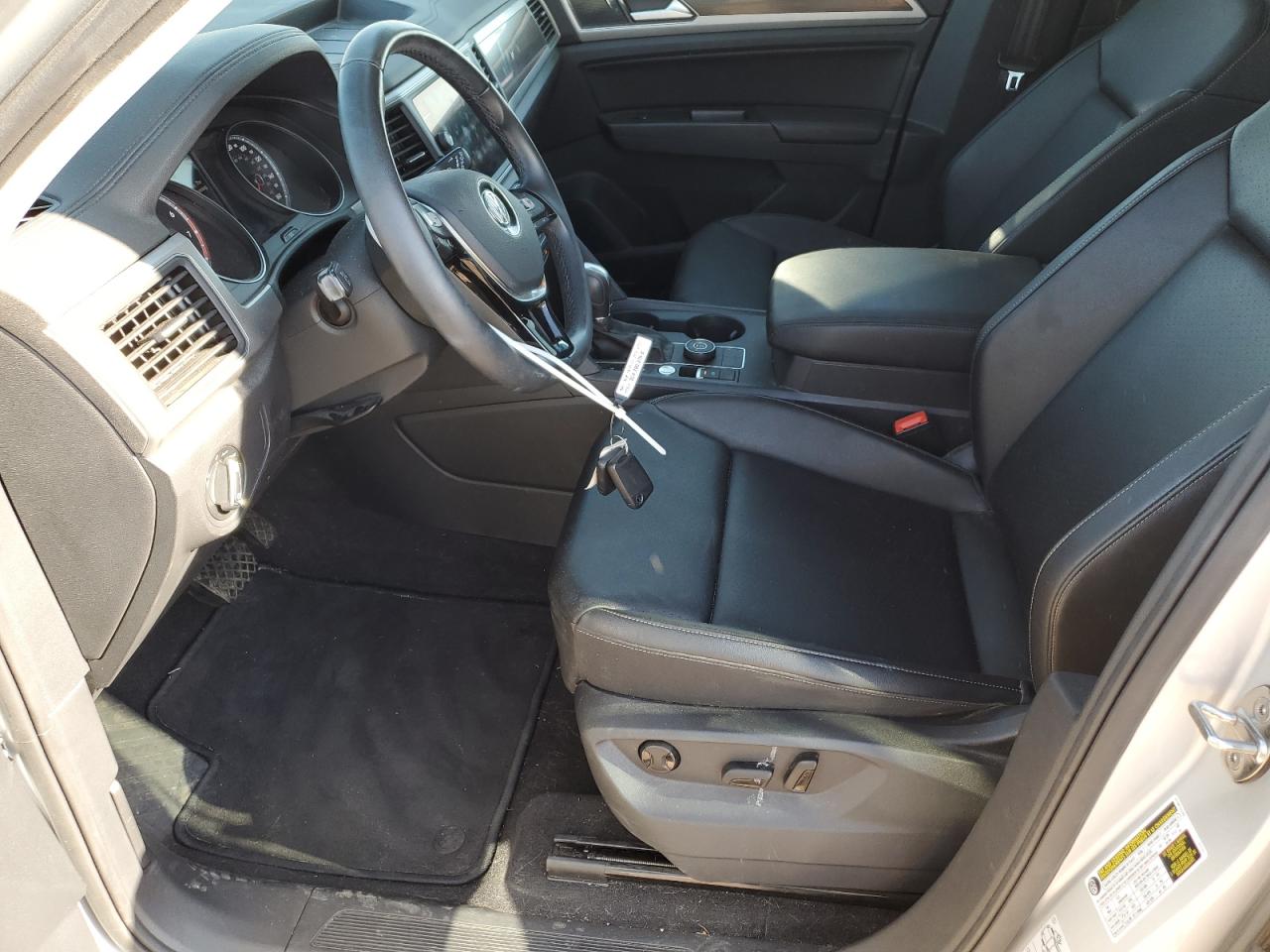 2019 Volkswagen Atlas Se VIN: 1V2UR2CA2KC512432 Lot: 68216835