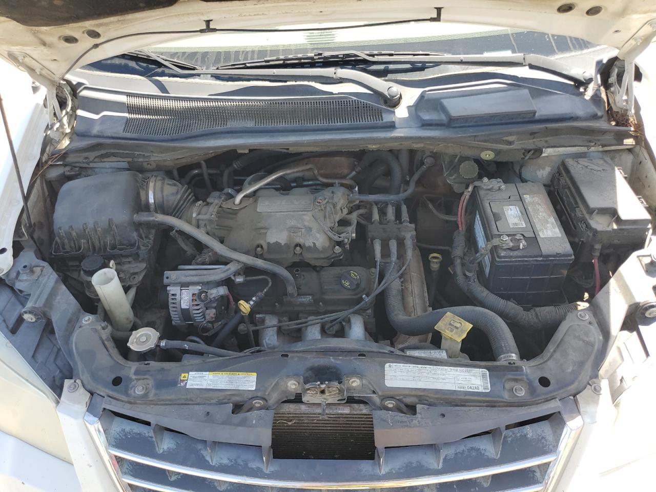 2010 Chrysler Town & Country Lx VIN: 2A4RR4DE0AR259454 Lot: 69876575