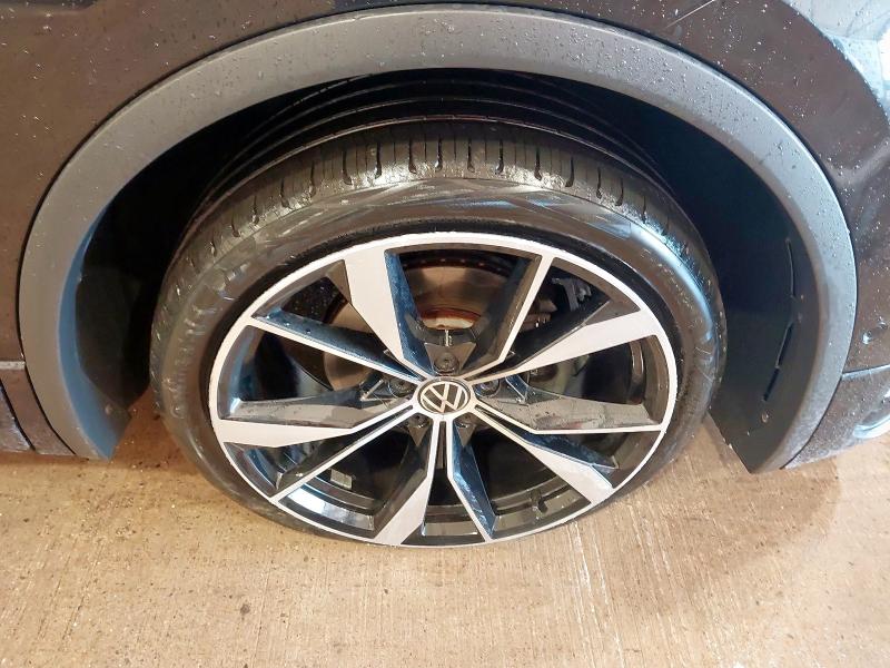 2023 VOLKSWAGEN TIGUAN R-LINE