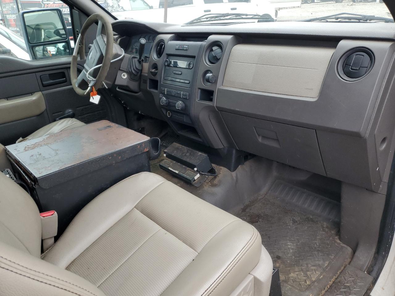 2010 Ford F150 VIN: 1FTMF1CW9AKC08700 Lot: 51230225