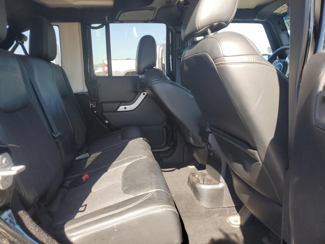 2015 Jeep Wrangler X VIN: 1C4BJWEGXFL644577 Lot: 70427475